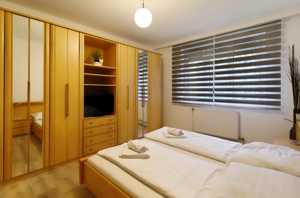 Manu Apartment Hennersdorf Extérieur photo
